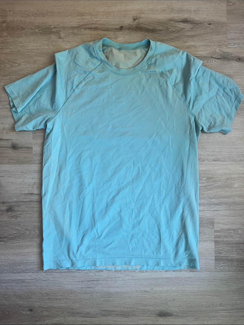Lululemon men’s workout shirt light blue and pale yellow size L